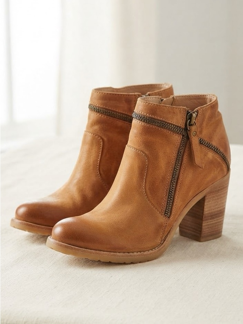 Women's Tan Leather Side-Zip Block Heel Ankle Booties